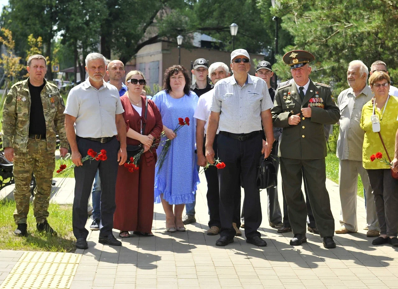 АЛЛЕЯ СЛАВЫ В ЧЕСТЬ УЧАСТНИКОВ БОЕВЫХ ДЕЙСТВИЙ