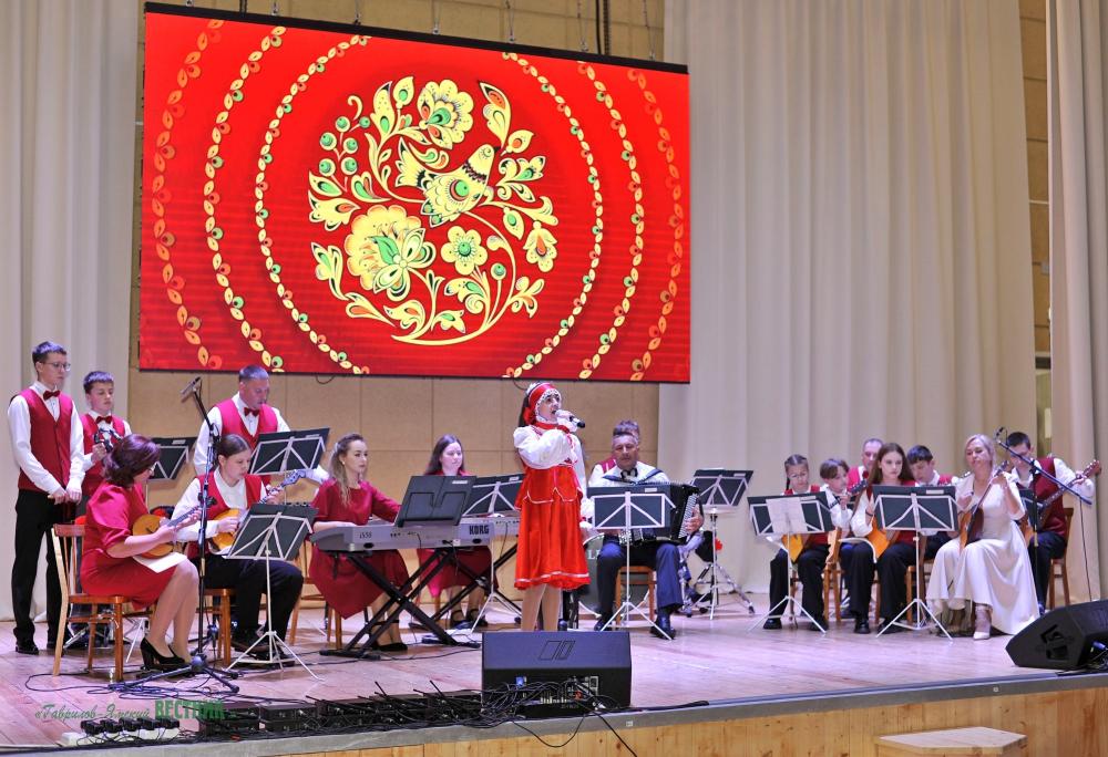60 ЛЕТ СЛУЖЕНИЯ ИСКУССТВУ