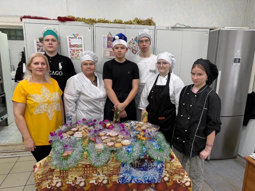 НОВОГОДНИЙ ПОДАРОК ОТ БУДУЩИХ ПОВАРОВ