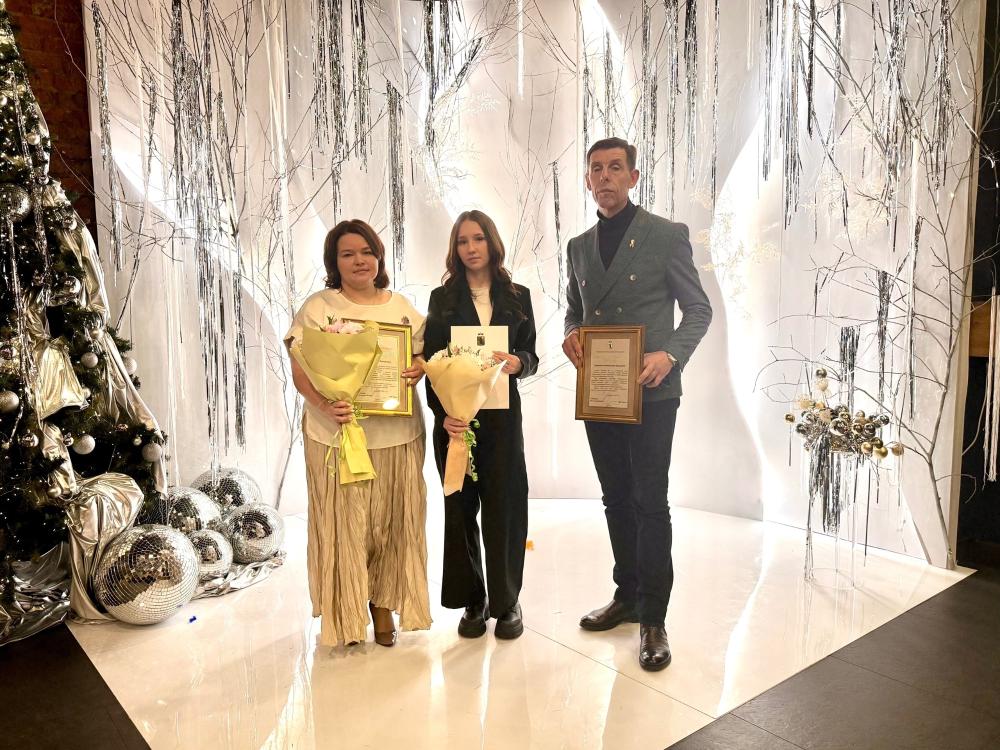 ФЛОРИСТЫ ИЗ ВЕЛИКОГО – ЧЕМПИОНЫ РОССИИ