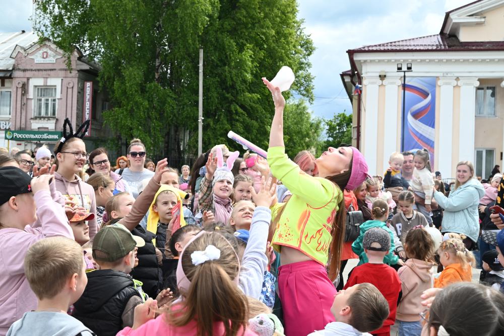  ВЕСЕЛИЛИСЬ ОТ ДУШИ